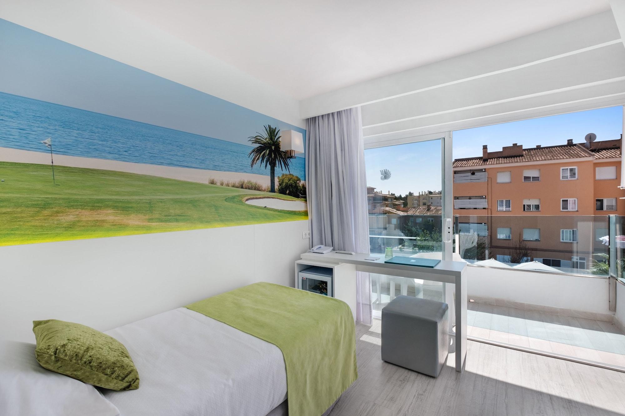 Plaza Santa Ponsa Boutique - Adults Only. Hotell Eksteriør bilde