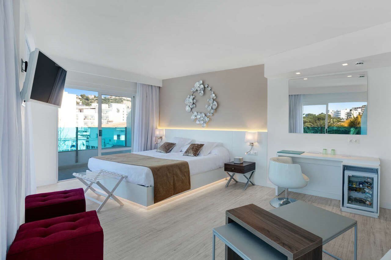 Plaza Santa Ponsa Boutique - Adults Only. Hotell Eksteriør bilde