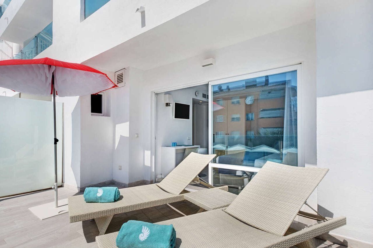 Plaza Santa Ponsa Boutique - Adults Only. Hotell Eksteriør bilde